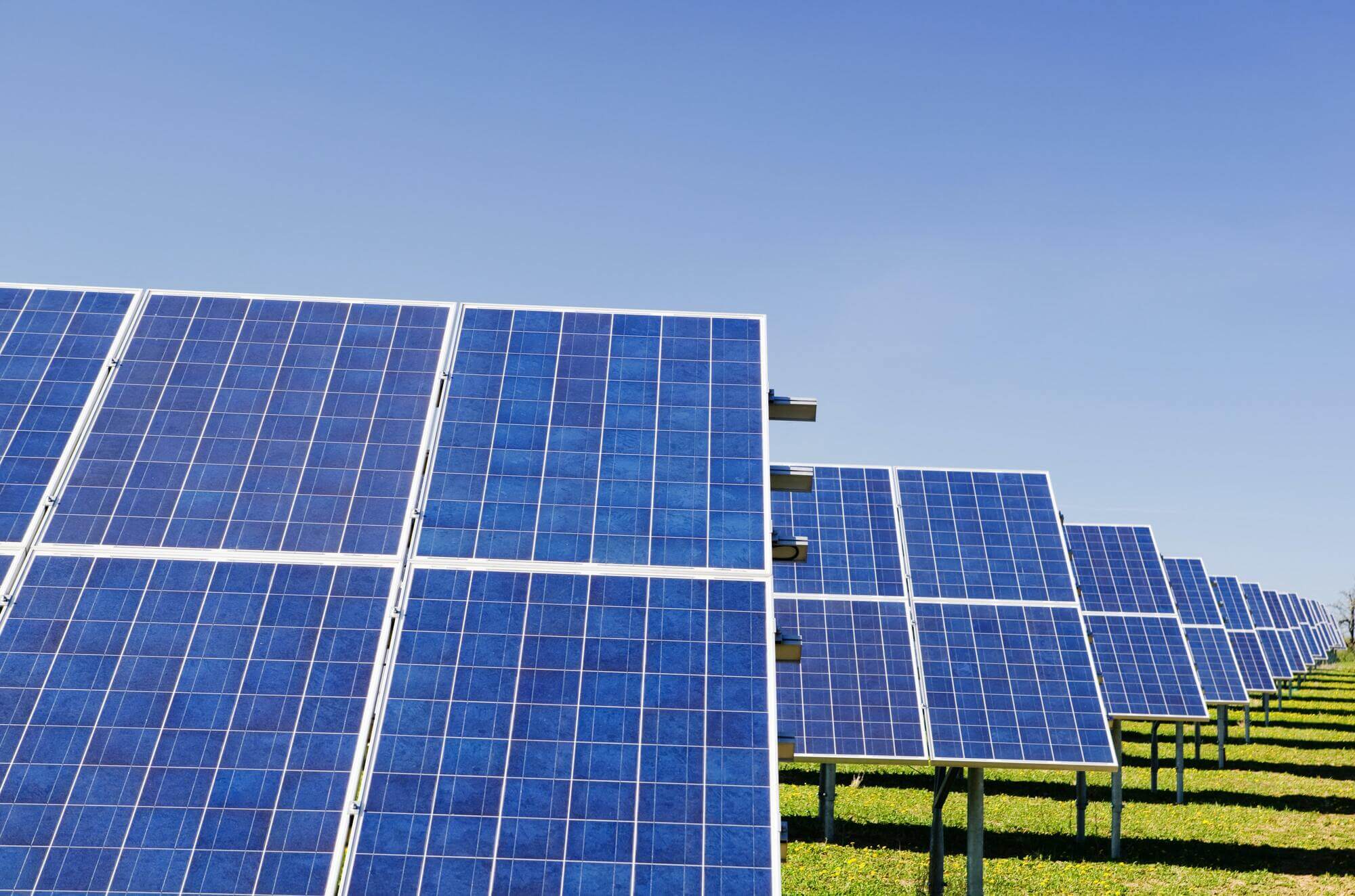How Microgrid Solar Systems Deliver Energy Independence